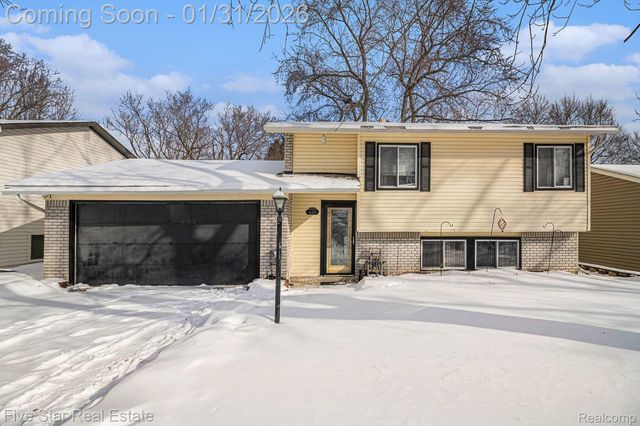 669 Provincetown Road, Auburn Hills, MI 48326