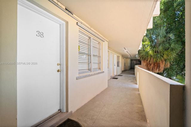 4011 N Meridian Ave 38, Miami Beach, FL 33140