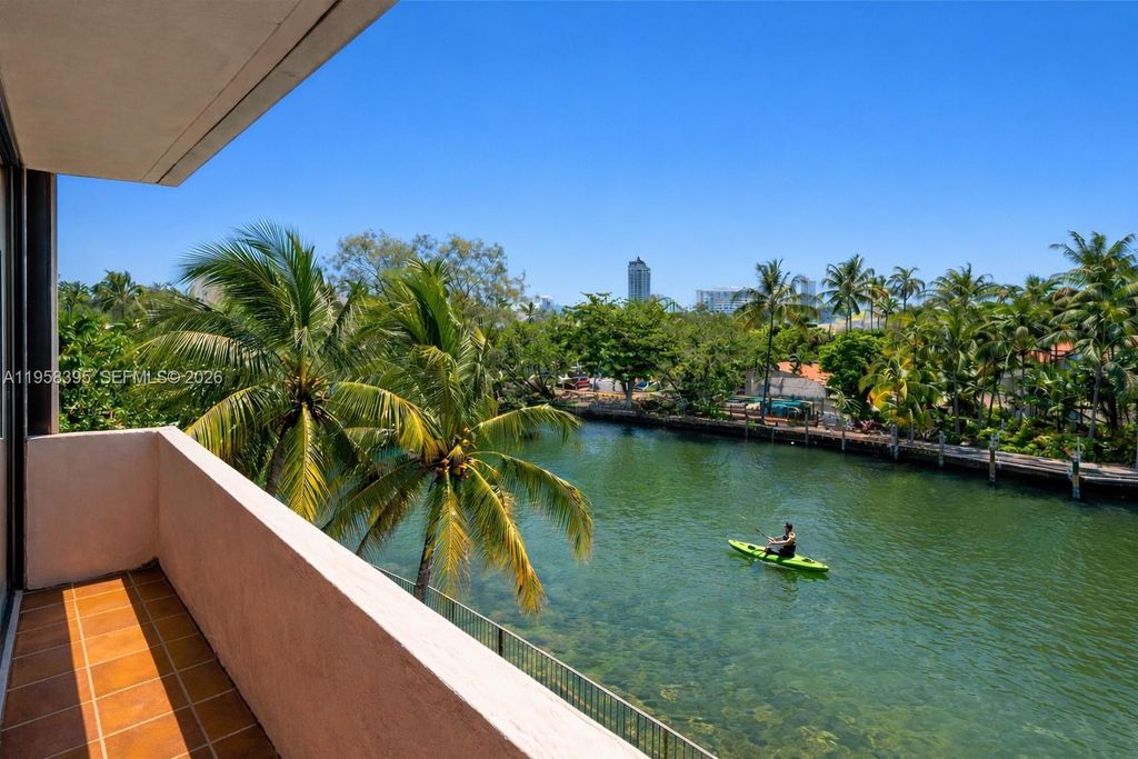 4011 N Meridian Ave 38, Miami Beach, FL 33140