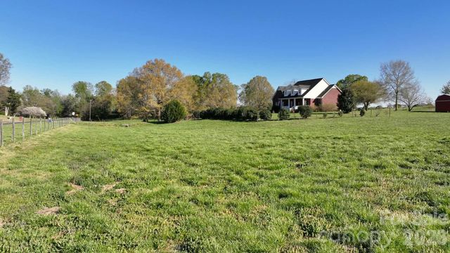 6710 Lawyers Road E, Marshville, NC 28103