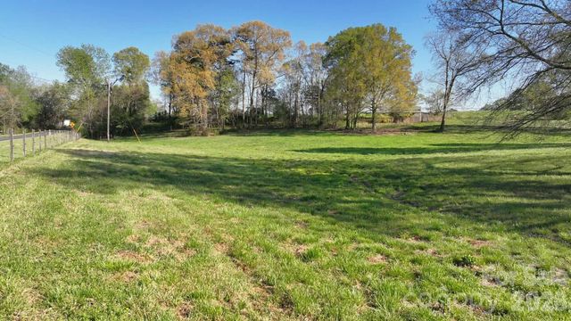 6710 Lawyers Road E, Marshville, NC 28103