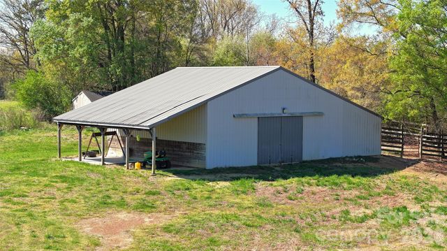 6710 Lawyers Road E, Marshville, NC 28103