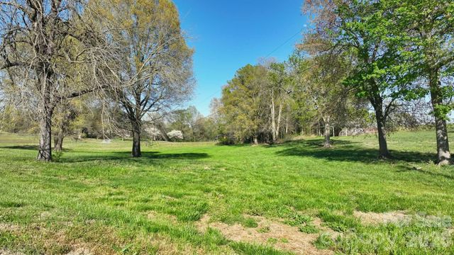 6710 Lawyers Road E, Marshville, NC 28103