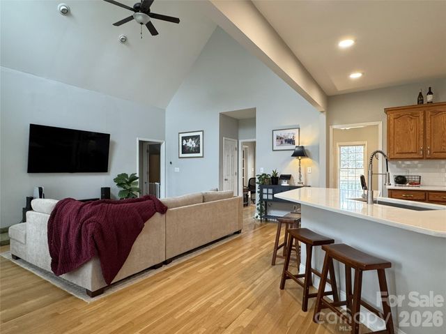 6710 Lawyers Road E, Marshville, NC 28103