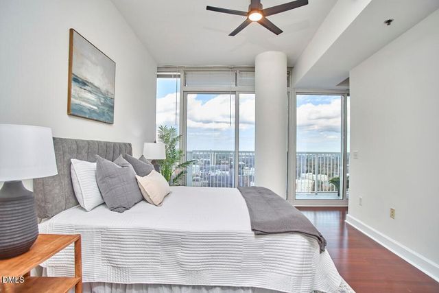 301 Fayetteville Street 2304, Raleigh, NC 27601