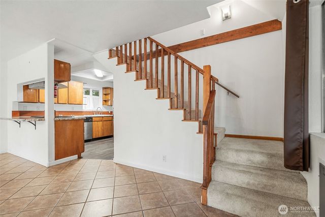 371 E Lakeshore Drive W, Shelton, WA 98584