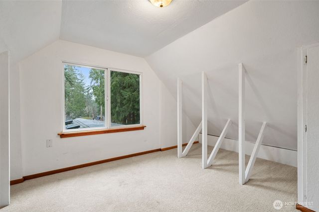 371 E Lakeshore Drive W, Shelton, WA 98584