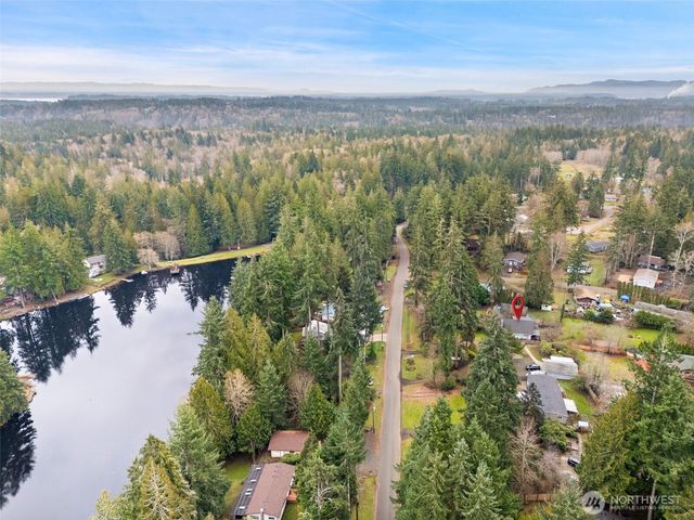 371 E Lakeshore Drive W, Shelton, WA 98584