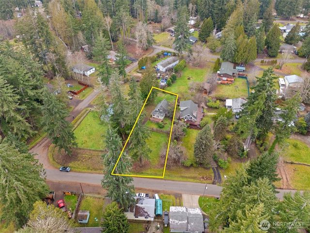 371 E Lakeshore Drive W, Shelton, WA 98584