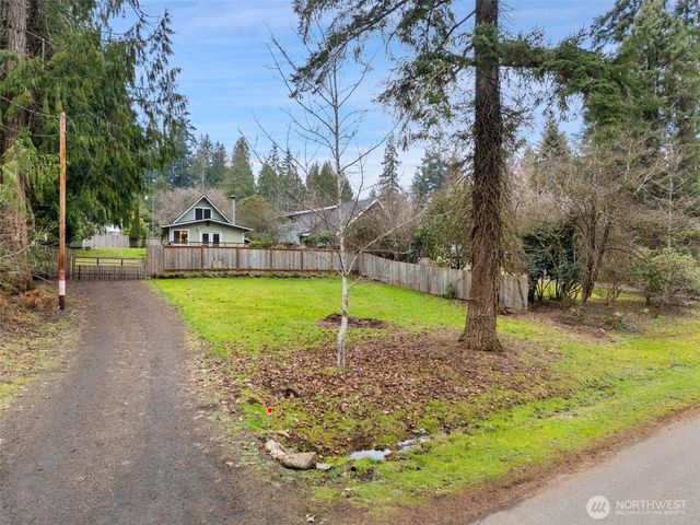 371 E Lakeshore Drive W, Shelton, WA 98584