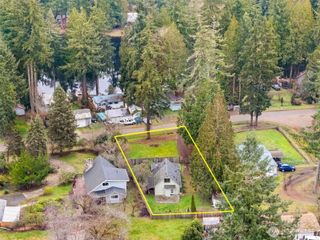 371 E Lakeshore Drive W, Shelton, WA 98584