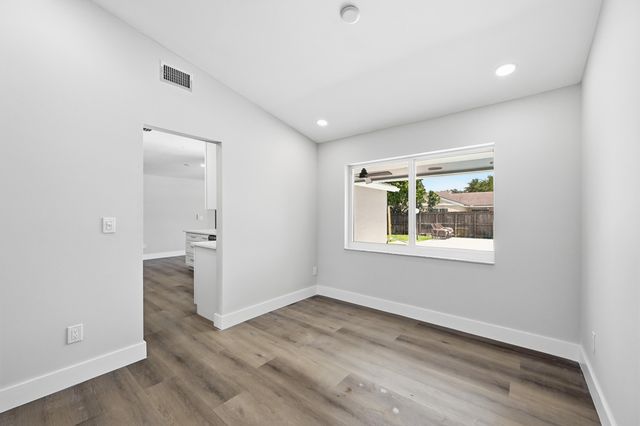 11991 SW 51st Court, Cooper City, FL 33330