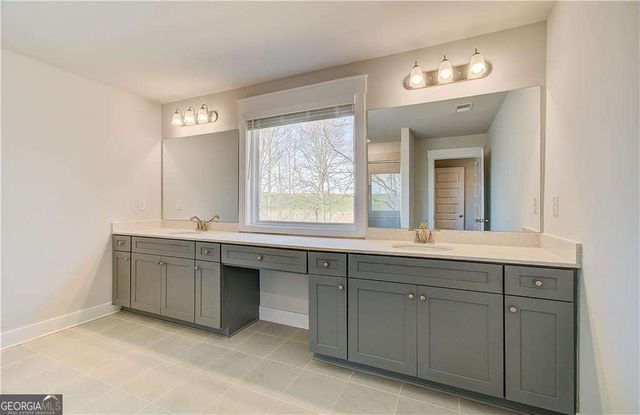 100 Homesite Valleyview Court, Mcdonough, GA 30252