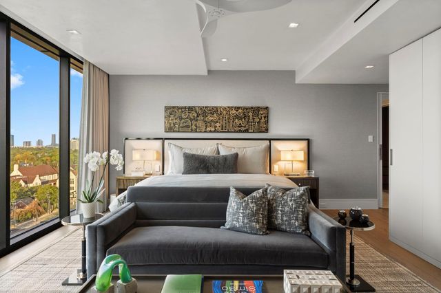 3433 Westheimer Road 1005, Houston, TX 77027