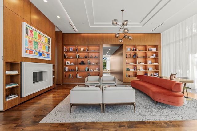 3433 Westheimer Road 1005, Houston, TX 77027