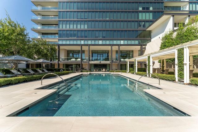 3433 Westheimer Road 1005, Houston, TX 77027