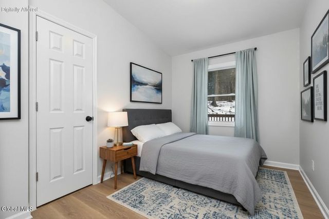 40 Sherwood Drive, Colonie, NY 12110