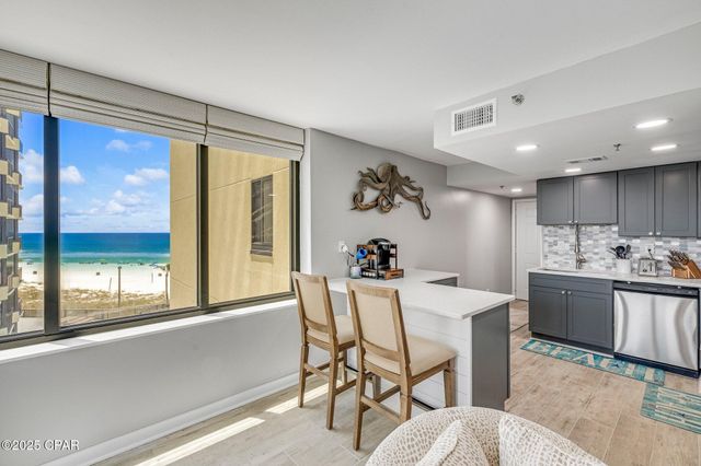 9850 S Thomas Drive 401W, Panama City, FL 32408