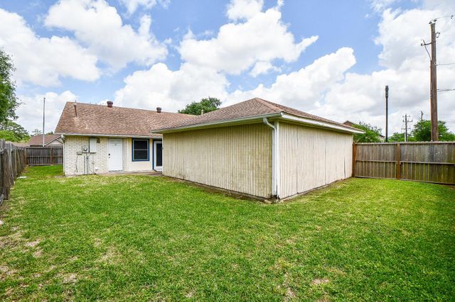 2101 Roland Rue Street, Pearland, TX 77581