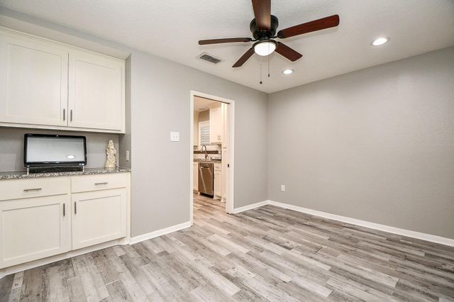 2101 Roland Rue Street, Pearland, TX 77581