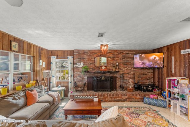 5915 WHITE SANDS Road, Keystone Heights, FL 32656