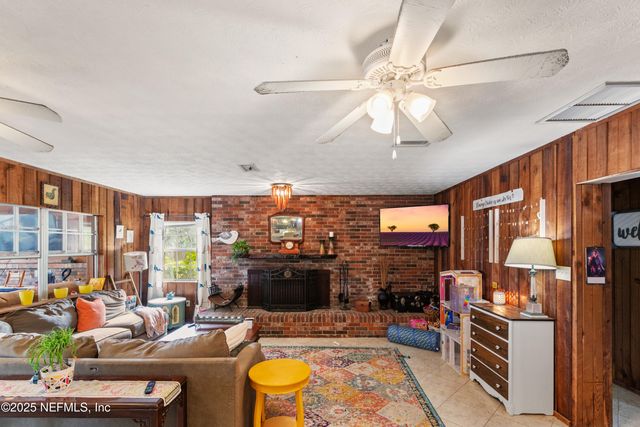 5915 WHITE SANDS Road, Keystone Heights, FL 32656