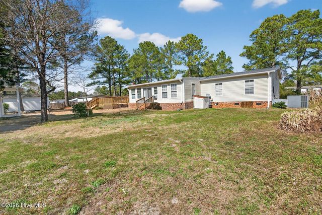 1229 Zack Street SE, Bolivia, NC 28422
