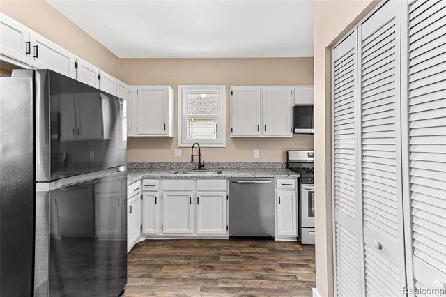 3366 11th Street, Wyandotte, MI 48192