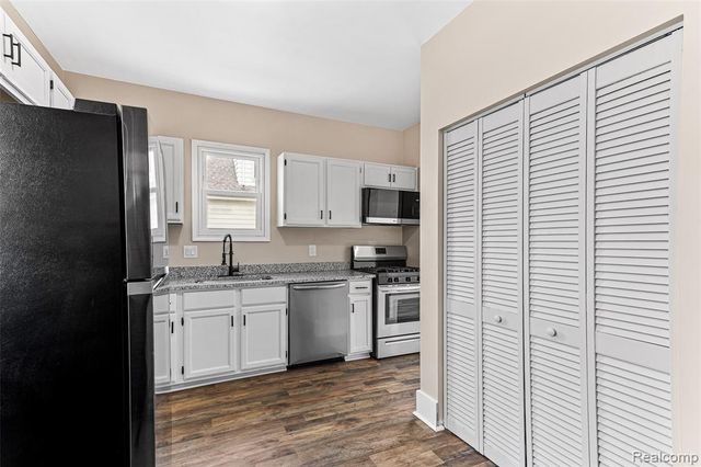 3366 11th Street, Wyandotte, MI 48192