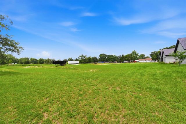 37904 TRILBY ROAD, Dade City, FL 33523