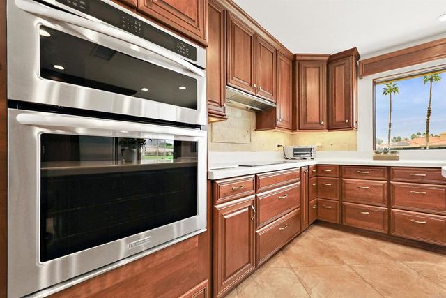 49 Conejo Circle, Palm Desert, CA 92260