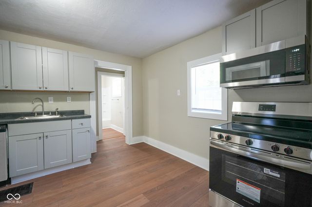 1807 E 18th Street, Anderson, IN 46016