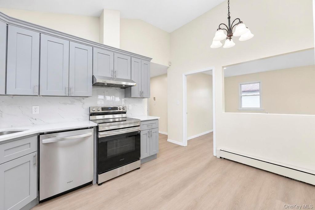 653 Sherman Avenue, East Meadow, NY 11554 — photo 4