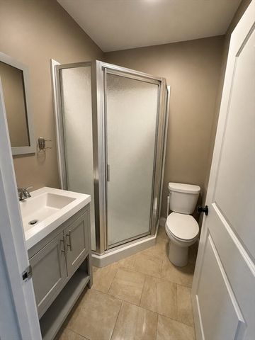 177 Anthony St, Fall River, MA 02721