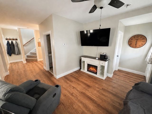 177 Anthony St, Fall River, MA 02721
