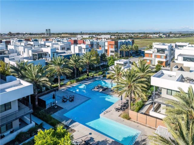 253 Waypoint, Tustin, CA 92782