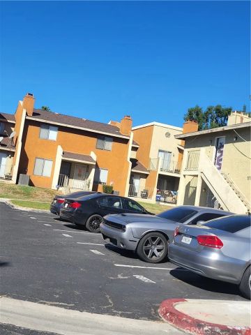 1025 N Tippecanoe 118, San Bernardino, CA 92410