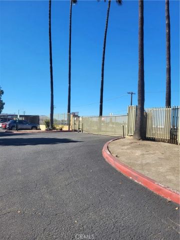 1025 N Tippecanoe 118, San Bernardino, CA 92410