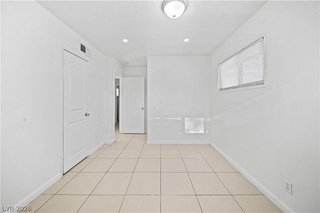 1001 Silver Lake Drive, Las Vegas, NV 89108