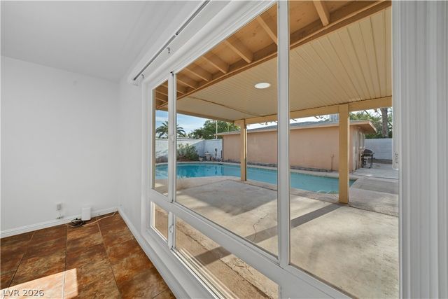 1001 Silver Lake Drive, Las Vegas, NV 89108