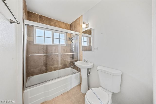1001 Silver Lake Drive, Las Vegas, NV 89108