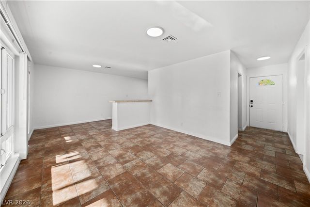 1001 Silver Lake Drive, Las Vegas, NV 89108