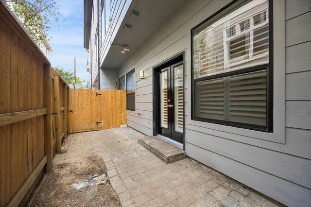 6906 Sewanee Street, Houston, TX 77025