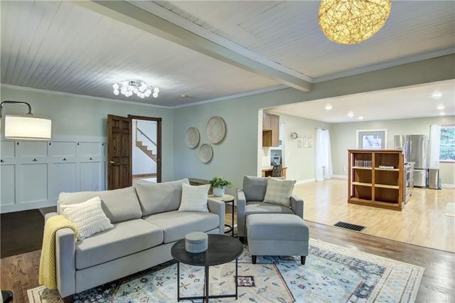 1012 Garfield Avenue, Altoona, WI 54720