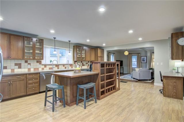 1012 Garfield Avenue, Altoona, WI 54720