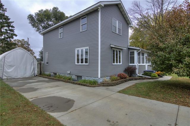 1012 Garfield Avenue, Altoona, WI 54720