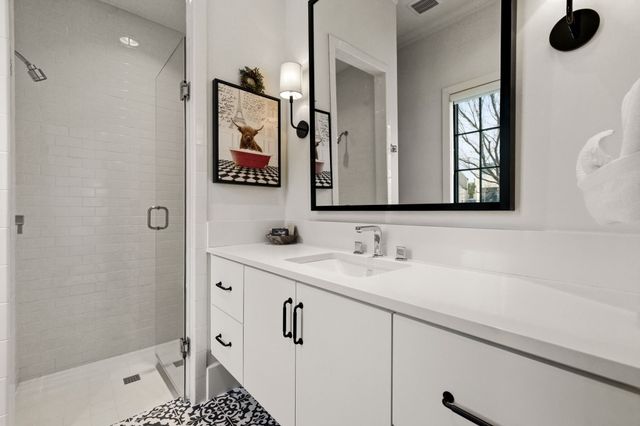 38 Abbey Creek Way, Dallas, TX 75248