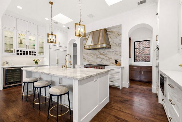 38 Abbey Creek Way, Dallas, TX 75248