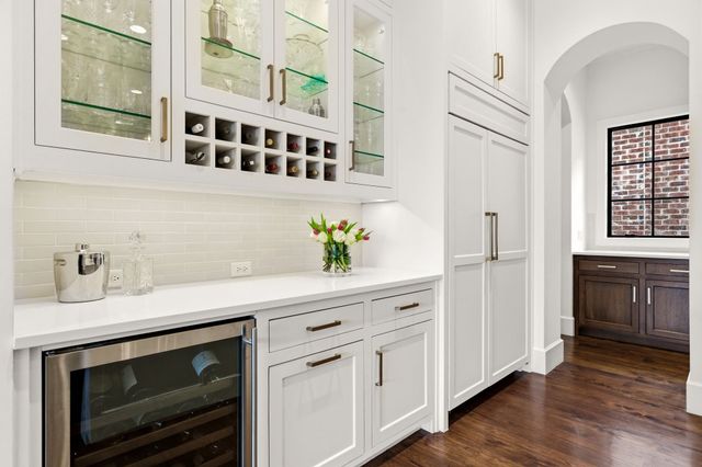 38 Abbey Creek Way, Dallas, TX 75248