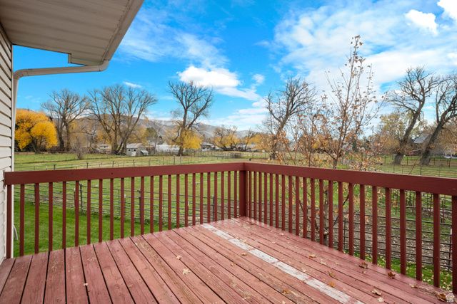 411 N 150 W, Hyde Park, UT 84318